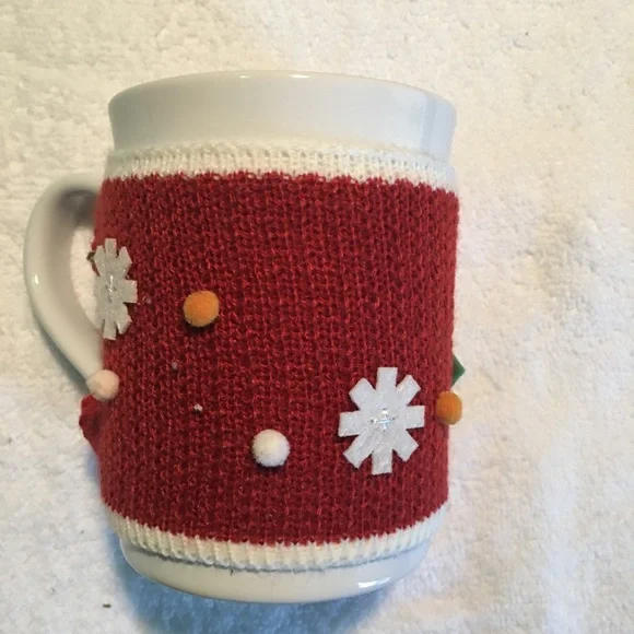NWT threshold mug with sweater - Picture 2 of 4